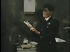 Wytryski prosto w cipkę czerwonego potwora darmowe film ero