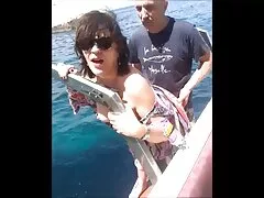 Pijemy darmowe włoskie filmy porno trochę, a potem ubijamy cukierki